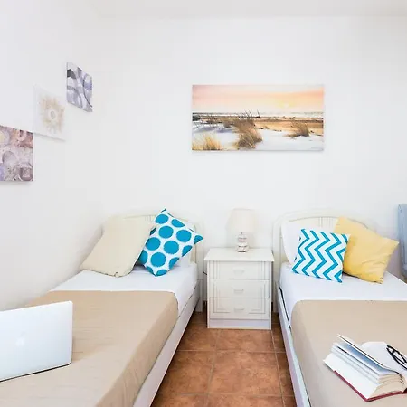 Lido Apartman *